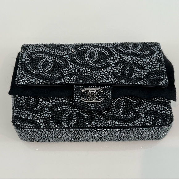 CHANEL 23A CC RUTHENIUM & BLACK CRYSTAL MINI FLAP BAG NWT! - Picture 10 of 17